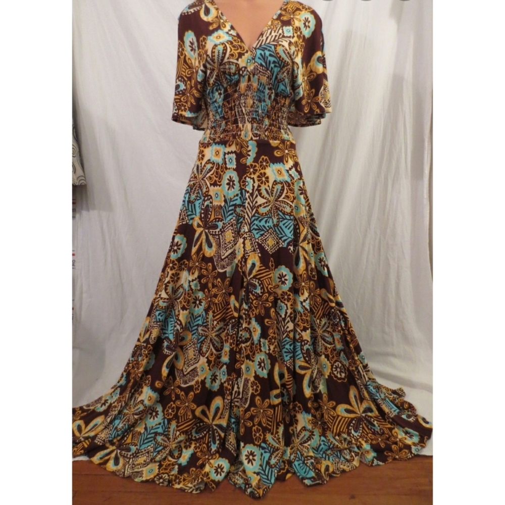Le Shack Tahitian Print Heresy Knit Maxi Dress 2